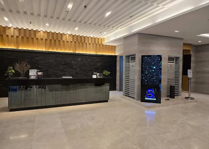 Chic Urban Escape At S Tower 3 5* Manila