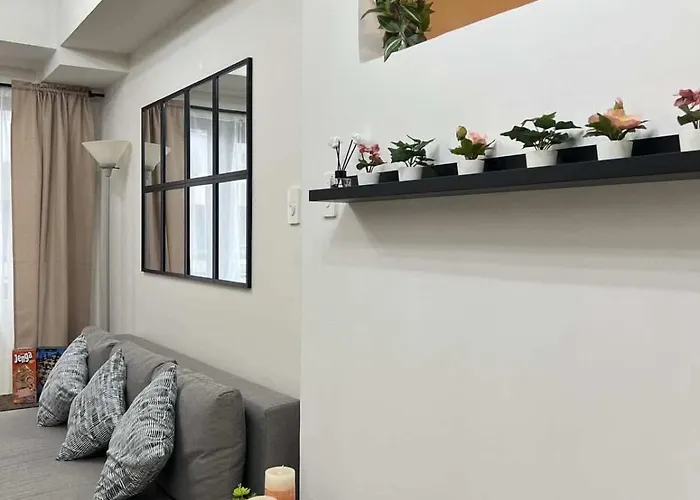 Chic Urban Escape At S Tower 3 5* Manila