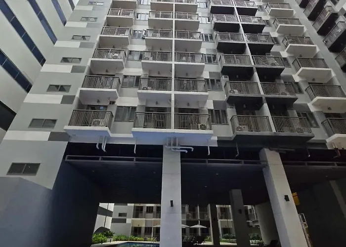 Hotel Chic Urban Escape At S Tower 3