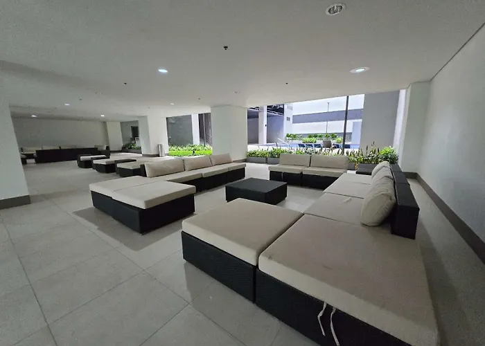Hotel Chic Urban Escape At S Tower 3 5*