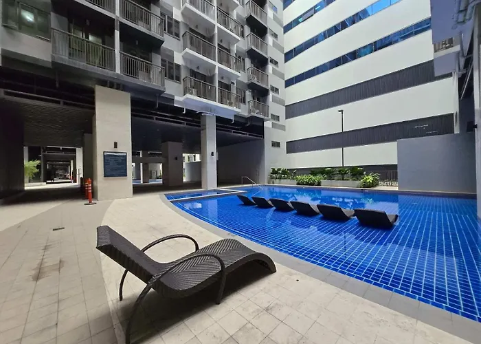 Hotel Chic Urban Escape At S Tower 3