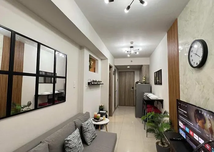 Chic Urban Escape At S Tower 3 Hotel